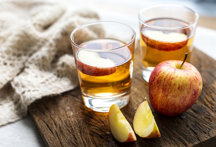 Vinaigre de cidre et bicarbonate pour maigrir.