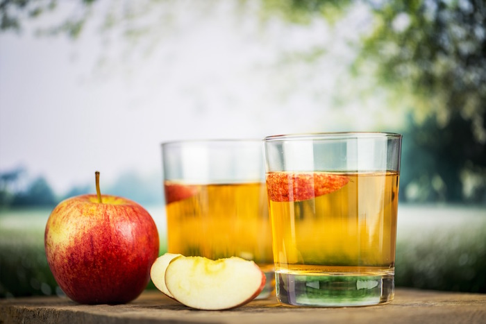 Le vinaigre de cidre associé au bicarbonate est-il la solution minceur miracle ?